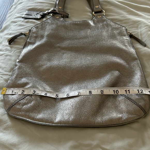 YSL YVES SAINT LAURENT TRIBUTE TOTE! - Picture 9 of 10